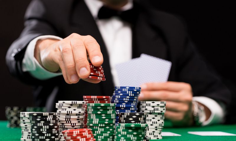 Top 5 Tips for Winning at Online Poker — BitcoinChaser