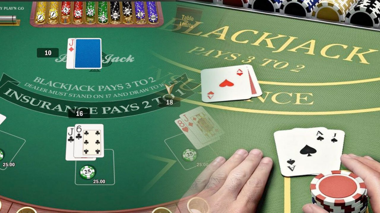 Online Blackjack or Land-Based - Which Is More Profitable For Gamblers?